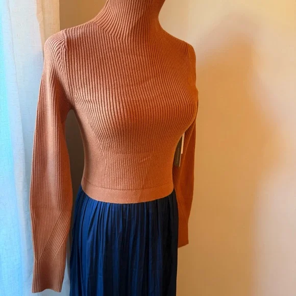 NWT Anthropologie Thea Twofer Sweater Dress - Small - Picture 4 of 8